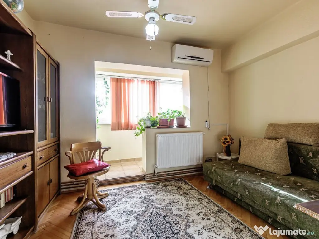 Apartament 4 camere - 126 mp - Calea Aurel Vlaicu Arad 