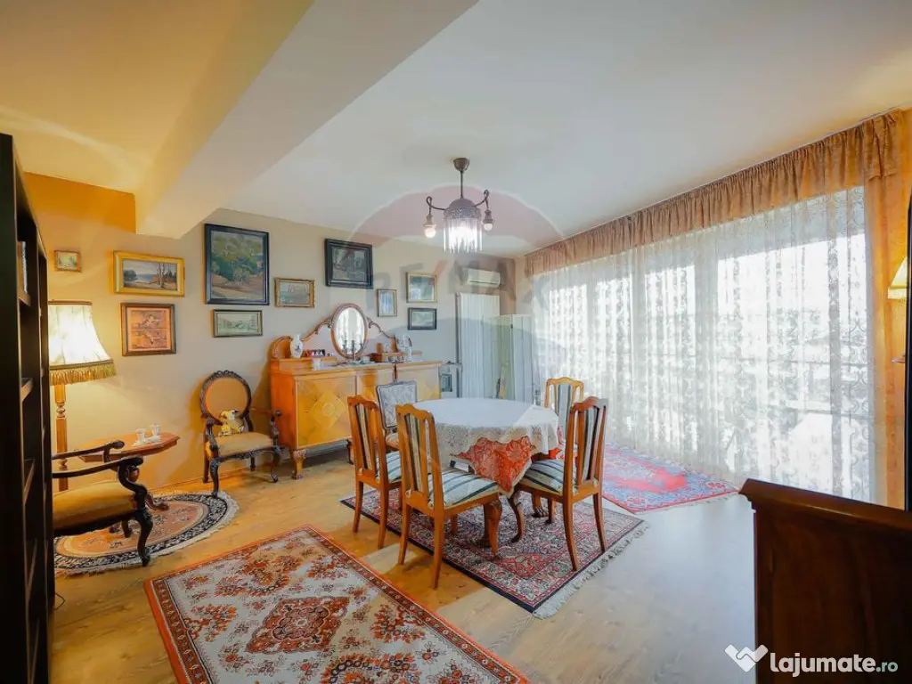 Apartament 3 camere, 2 băi, 91 mpu, lift, terasă mare, ... 