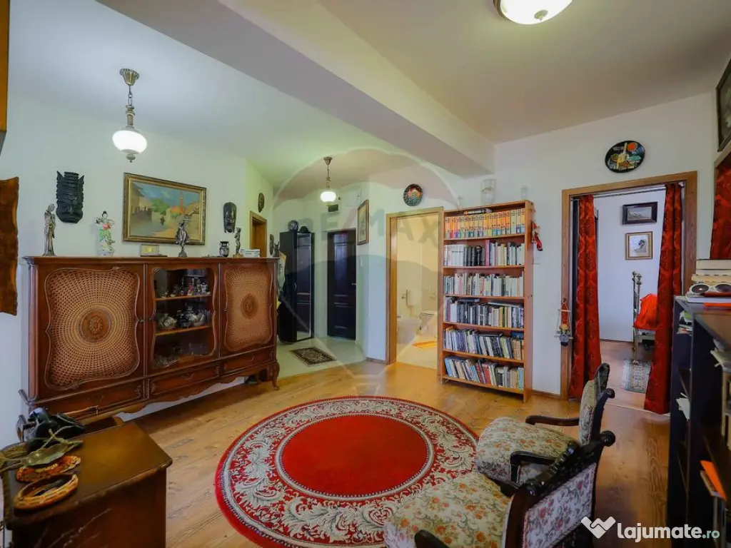 Apartament 3 camere, 2 băi, 91 mpu, lift, terasă mare, ... 