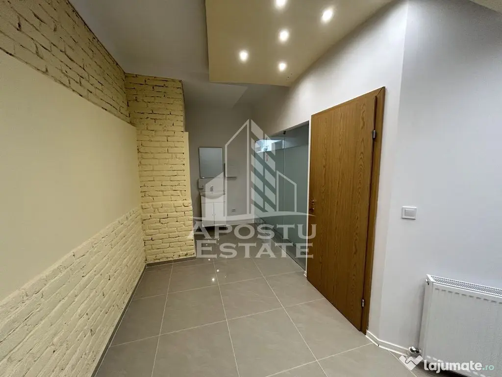 Spațiu comercial 138 mp, clinică medicală amenajată, ... 