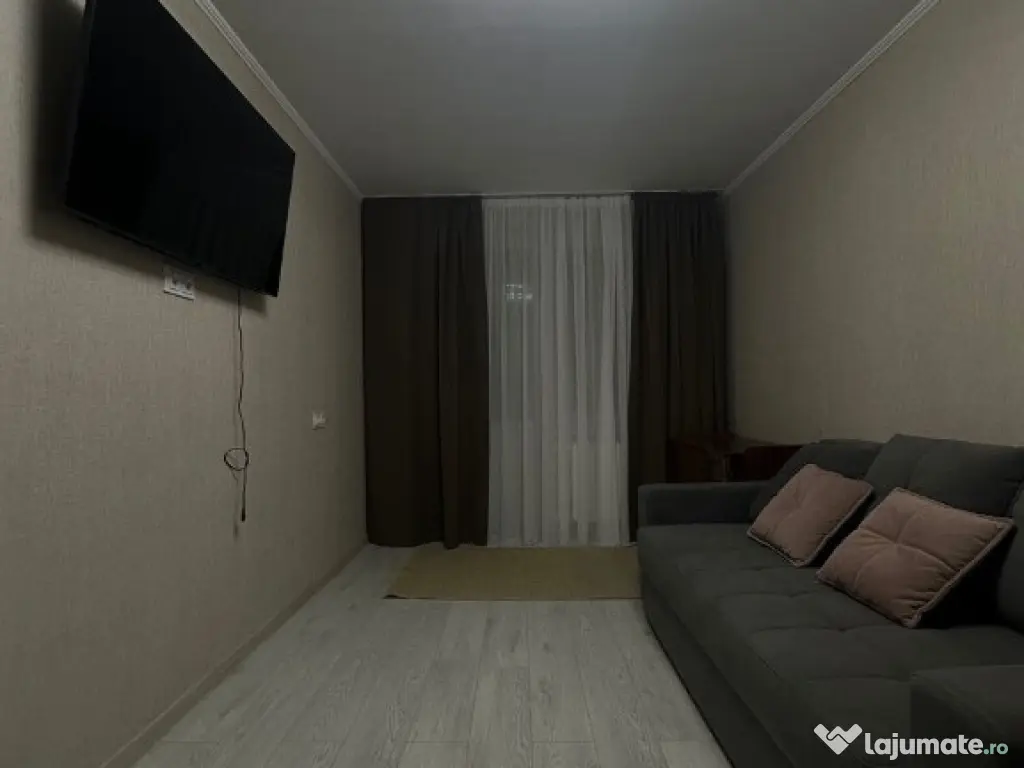 Garsoniera de inchiriat in zona Costin Georgian