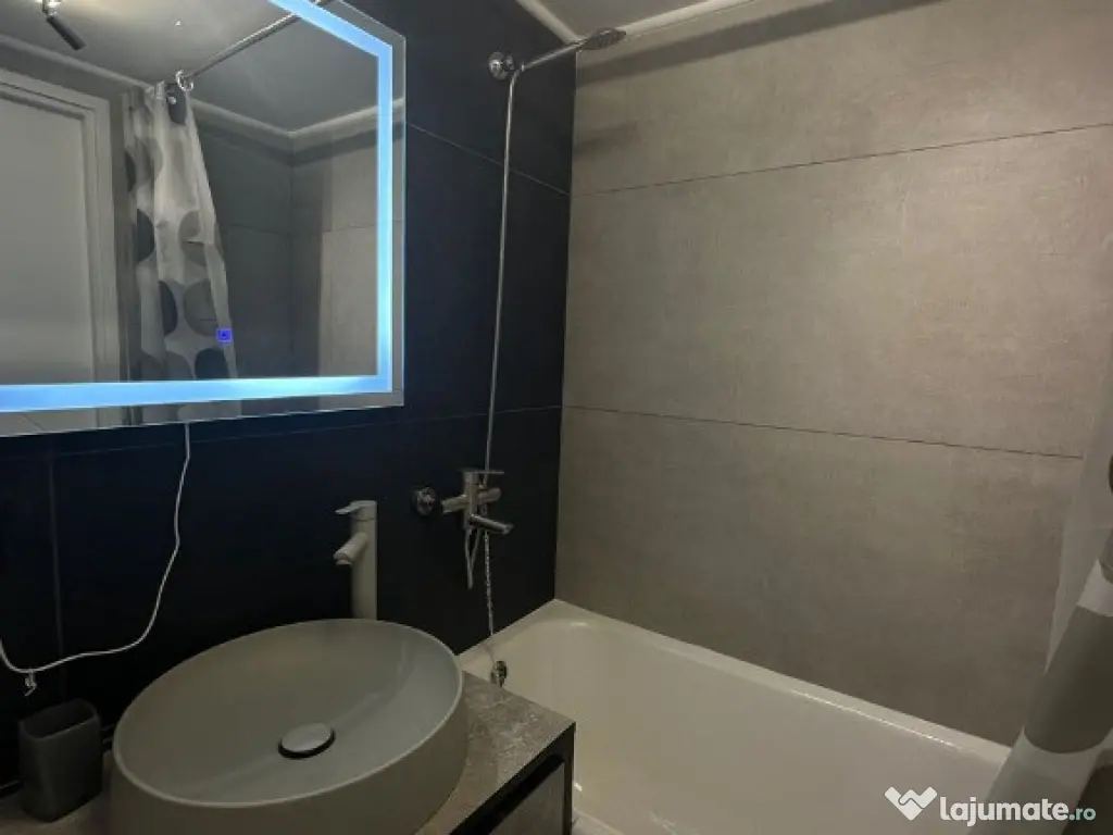 Garsoniera de inchiriat in zona Costin Georgian