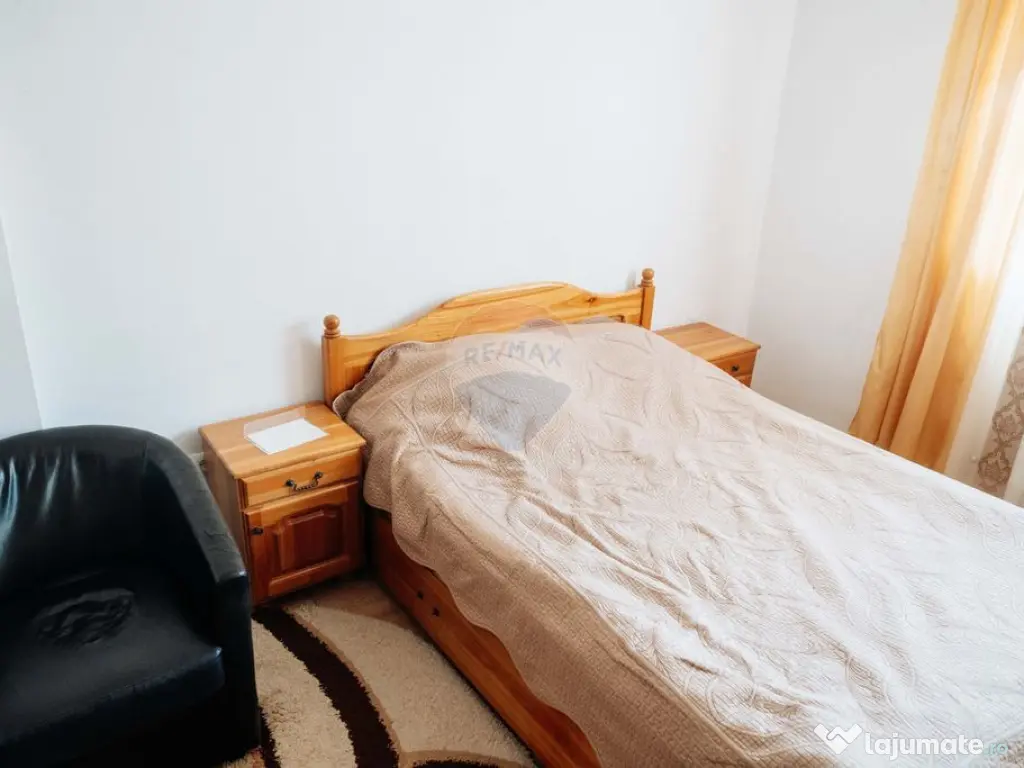 Casă de vanzare in Radauti str Iraclie Porumbescu 