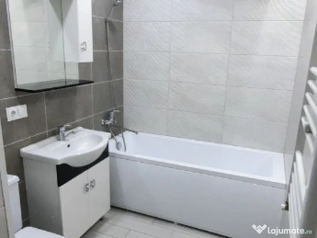 Garsoniera de inchiriat in zona Baba Novac