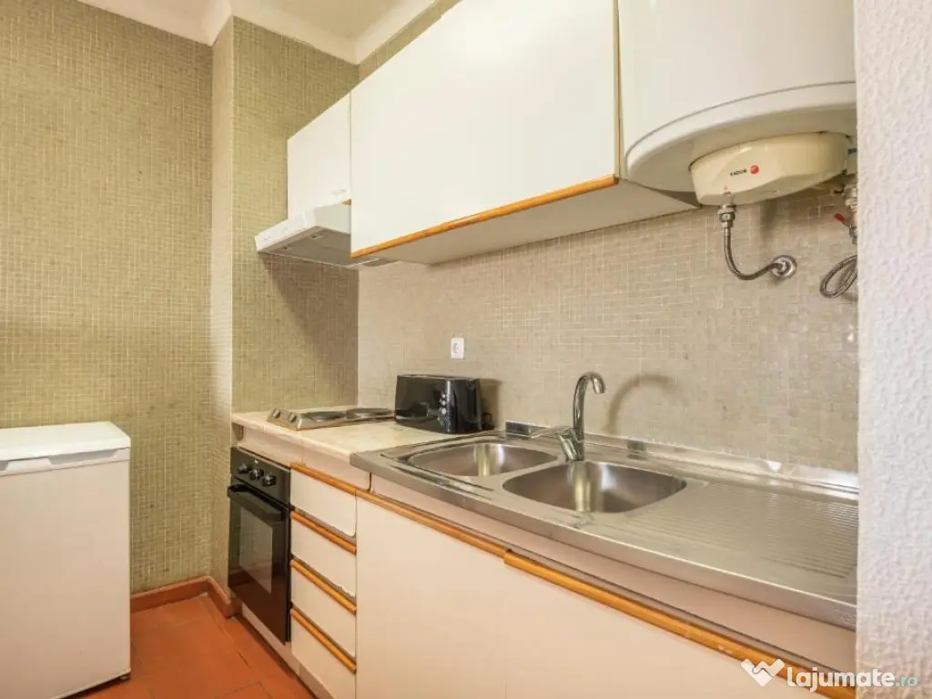 Garsoniera de inchiriat zona Berceni