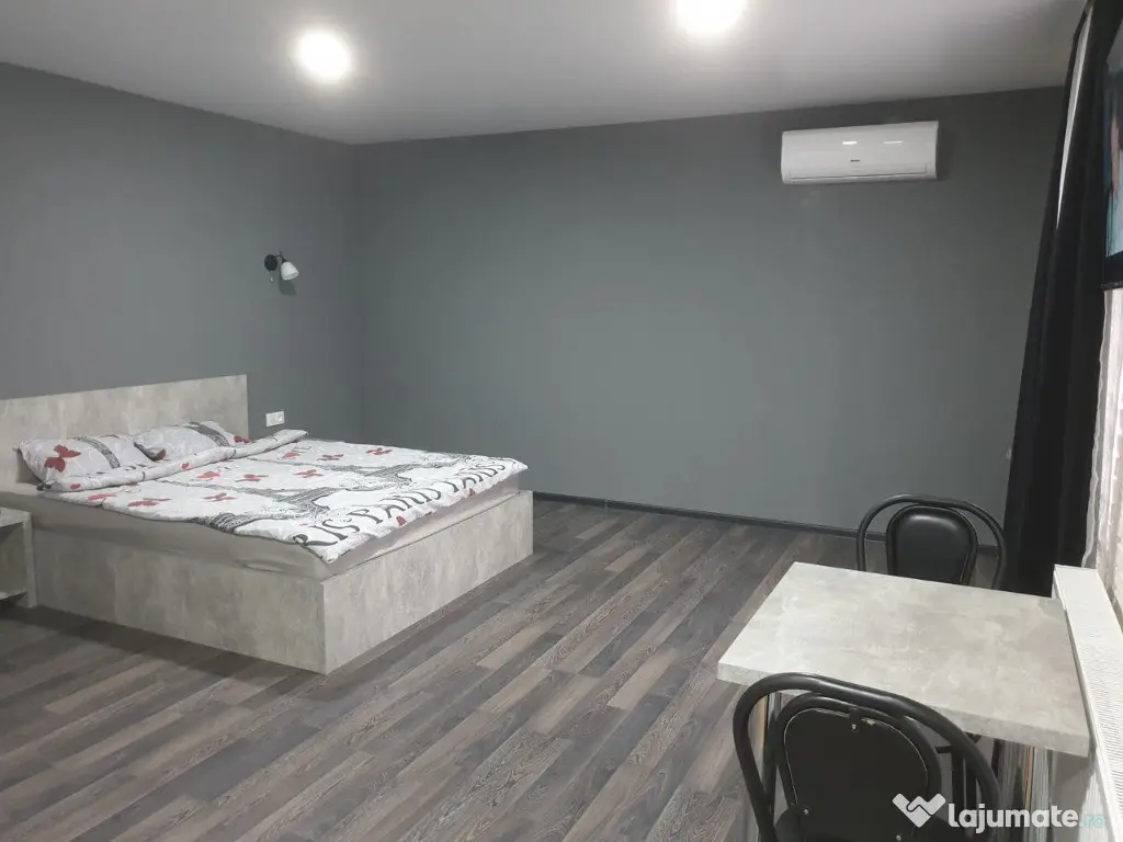 Garsoniera de inchiriat in zona Berceni