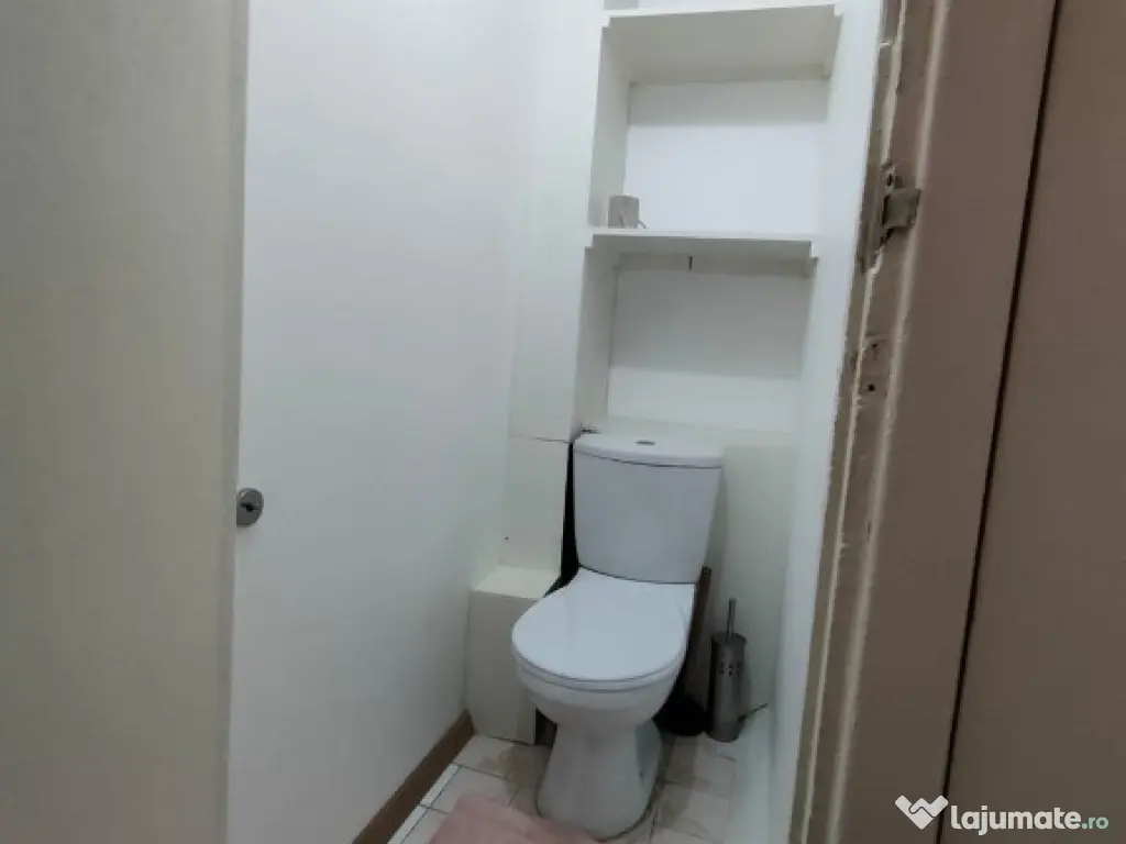 Apartament cu 2 camere de inchiriat in zona Piata Resita