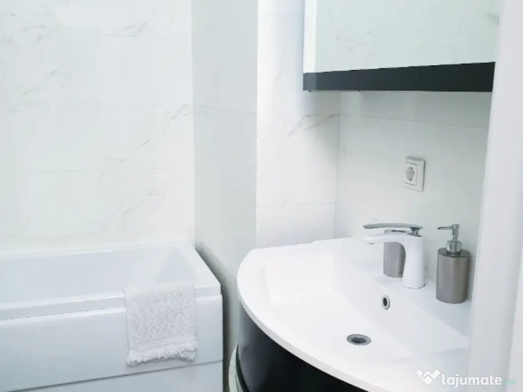 Garsonieră de inchiriat in zona Văcărești
