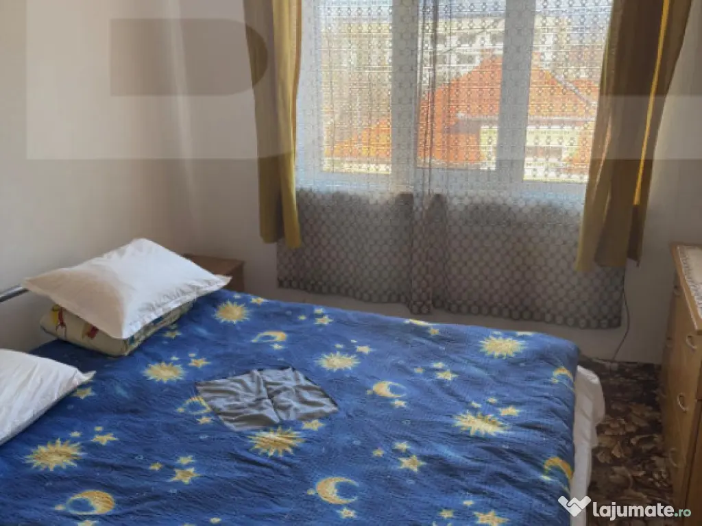 Vila in zona linistita, pe o strada inchisa perfecta pentru