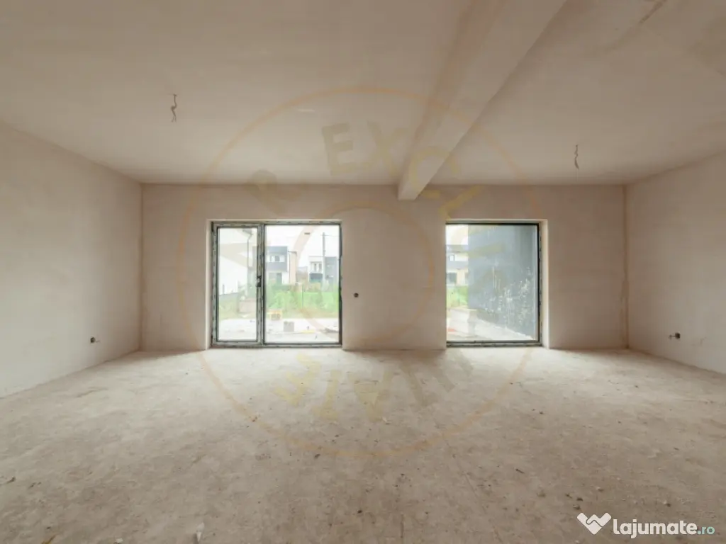 Casă cu 4 camere în Micești la 10 min de Pitesti si 5 min 