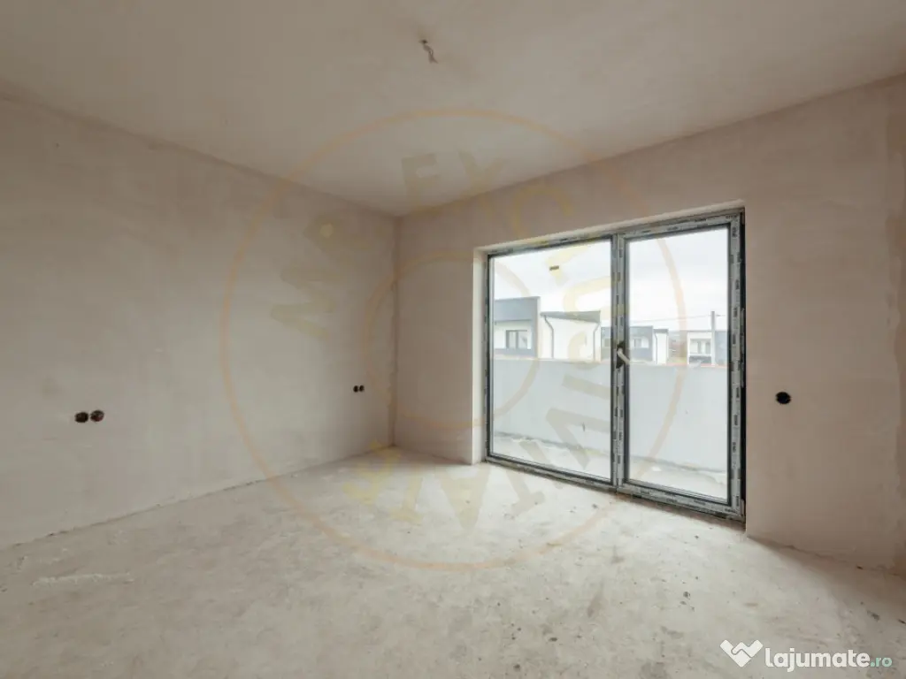 Casă cu 4 camere în Micești la 10 min de Pitesti si 5 min 