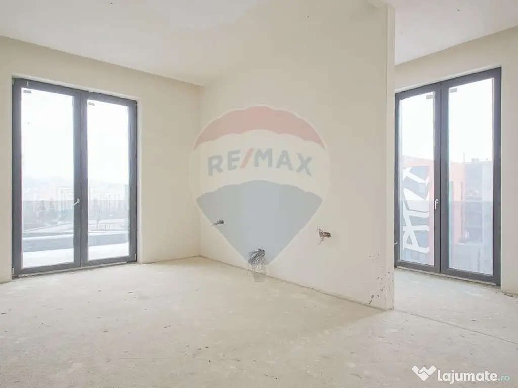 Penthouse de lux cu rooftop și lift privat I Elegant Hou... 