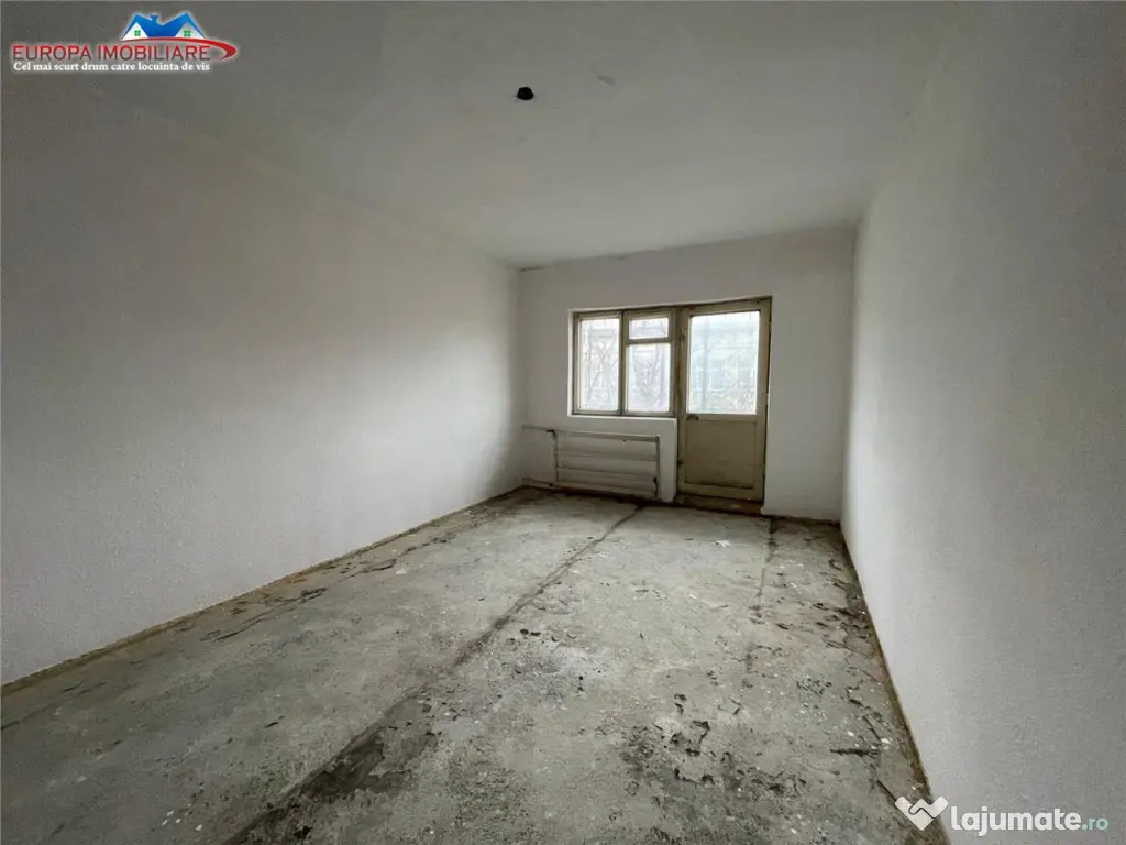 Apartament 3 camere de zona E3 -Tulcea