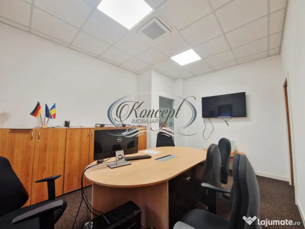 Spatiu profesional cu sala meeting si bucatarie, zona Rompet