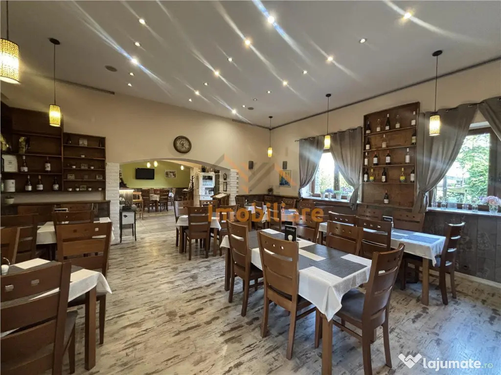 RESTAURANT GYULA | UNGARIA | PANOURI SOLARE | 245 MP | TERA 