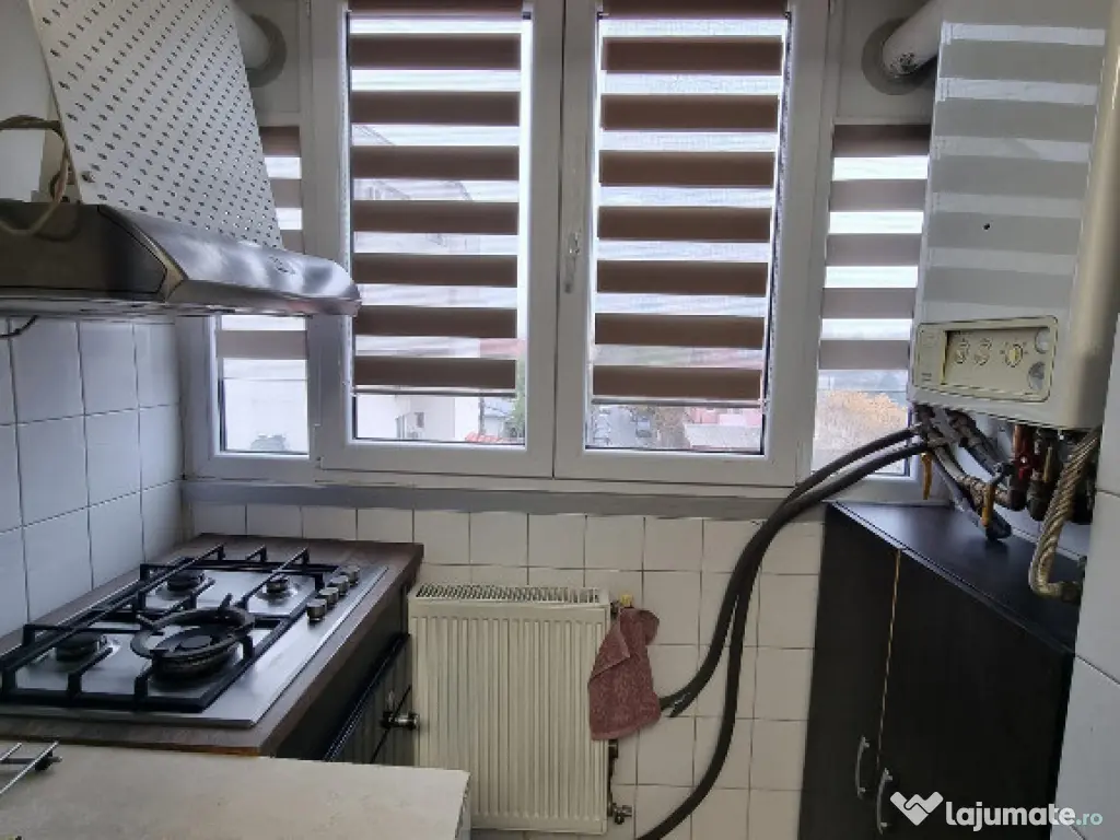 Inchiriere apartament 3 camere Eroii Revolutiei, George Bacovia, cf. I 