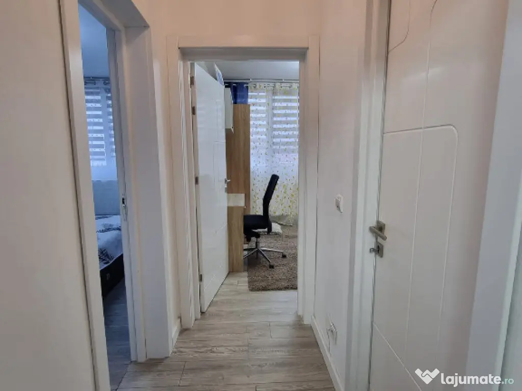 Inchiriere apartament 3 camere Eroii Revolutiei, George Bacovia, cf. I 