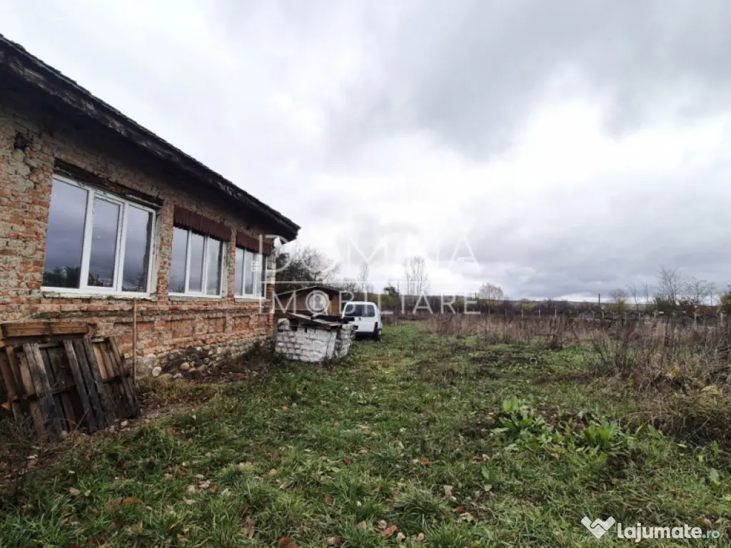 Teren intravilan – 6.524 mp - 4 loturi - cartier Iezureni