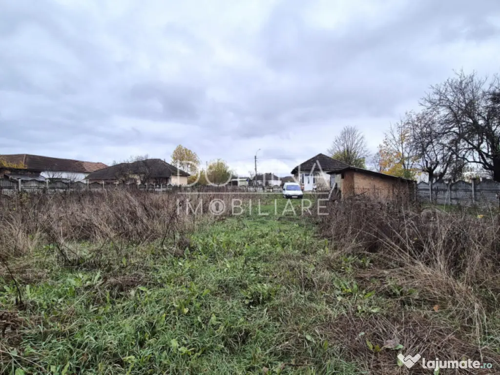 Teren intravilan – 6.524 mp - 4 loturi - cartier Iezureni