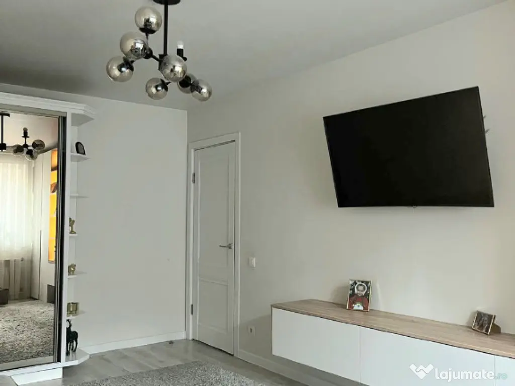 Garsoniera de inchiriat in zona Militari Residence