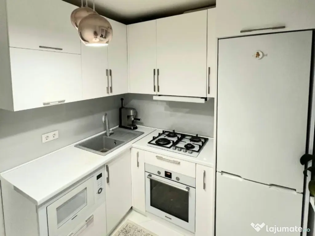 Garsoniera de inchiriat in zona Militari Residence