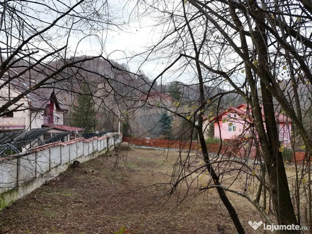 Comision 0% | 1.142 mp | Zonă premium de vile – Dâmbu... 