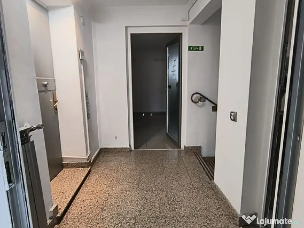 Spatiu birouri Piata Romana- Dacia- Lascar Catargiu adiacent 