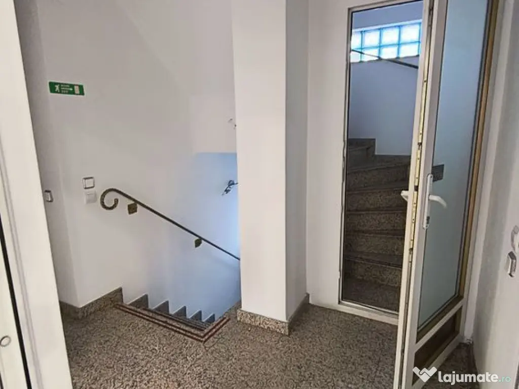 Spatiu birouri Piata Romana- Dacia- Lascar Catargiu adiacent 