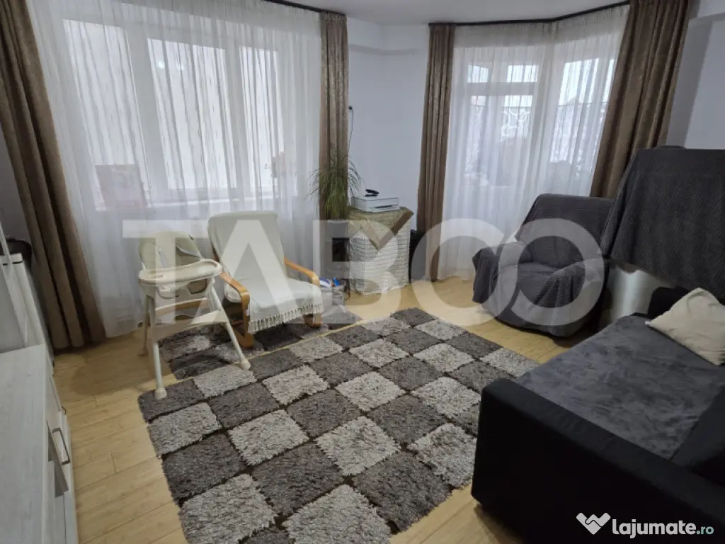 Apartament de vanzare 64mp 3 camere decomandate si balcon Tu