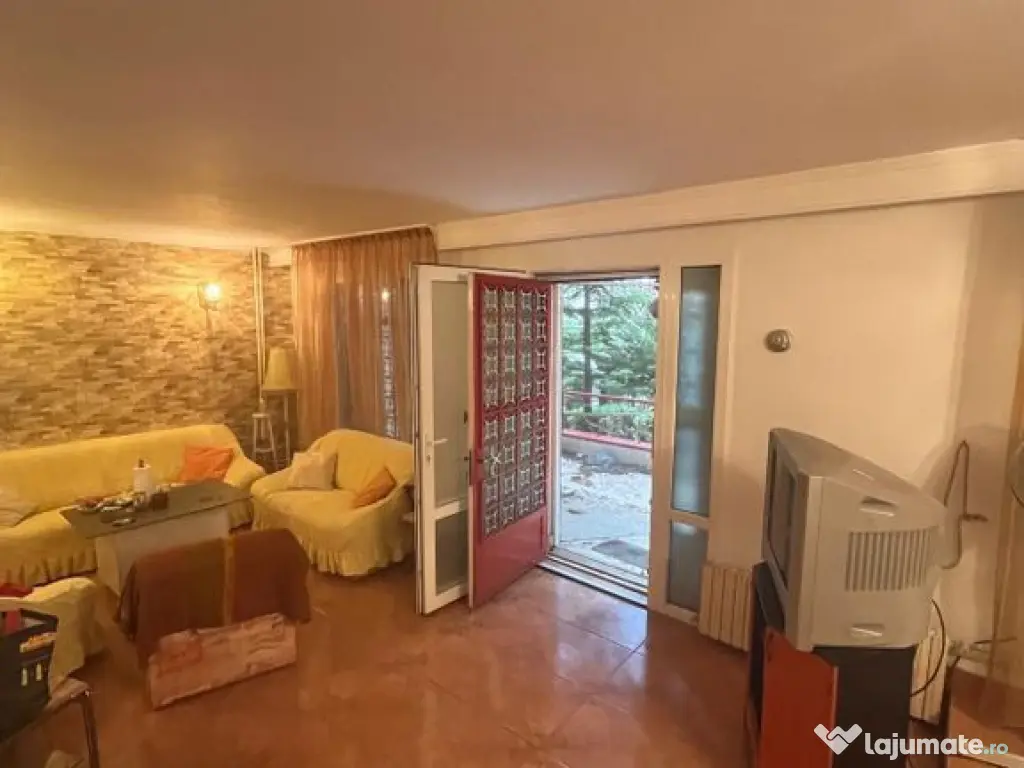 Vilă D+P+2 zona Steaua de Mare Eforie Nord