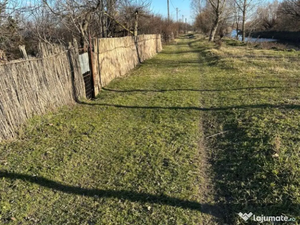 Teren- intravilan in DELTA- loc BALTENII DE JOS