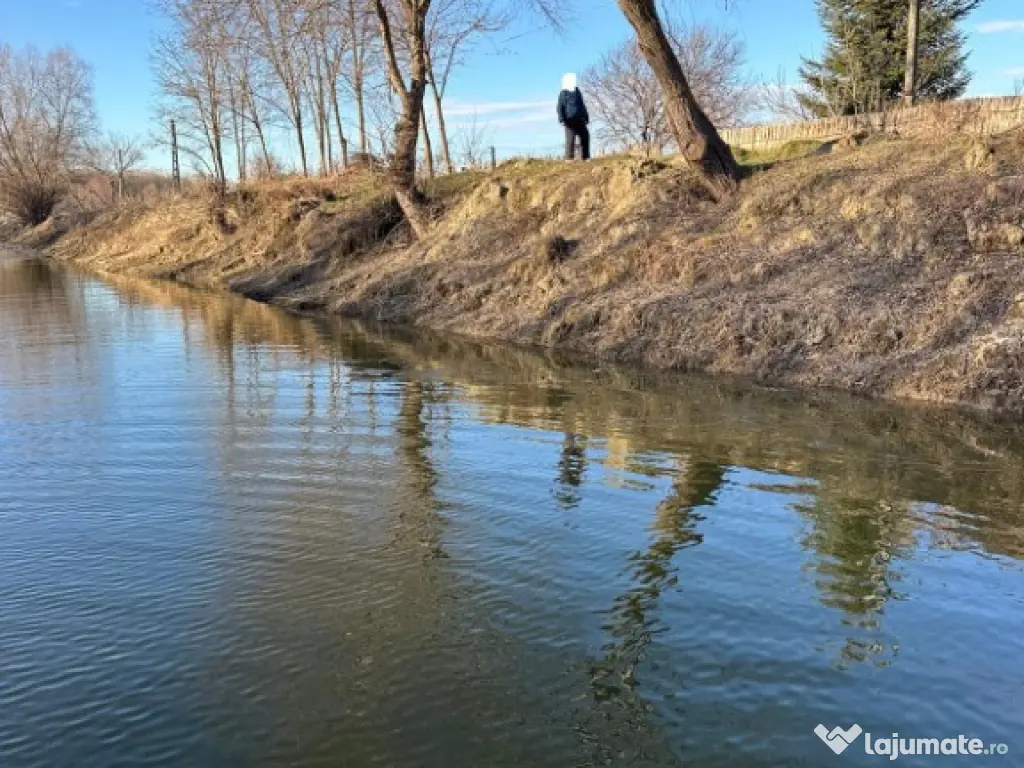 Teren- intravilan in DELTA- loc BALTENII DE JOS