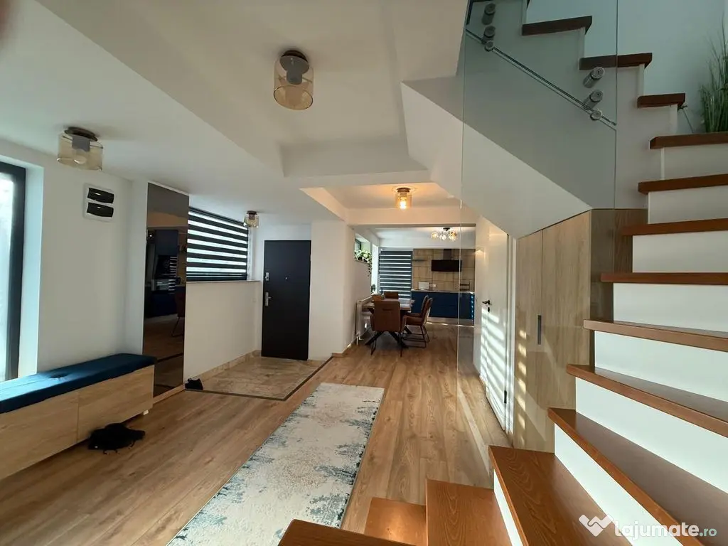 APARTAMENT/DUPLEX 3 CAMERE DE LUX, ZONA FALEZĂ NORD 