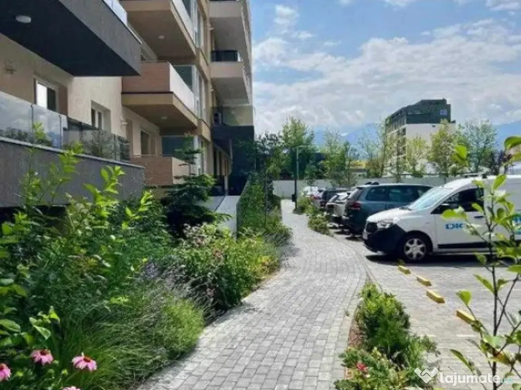 Apartament 2 camere, decomandate, zona Urban Plaza 