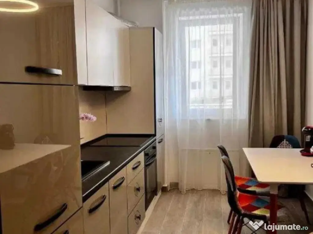 Apartament 2 camere, decomandate, zona Urban Plaza 