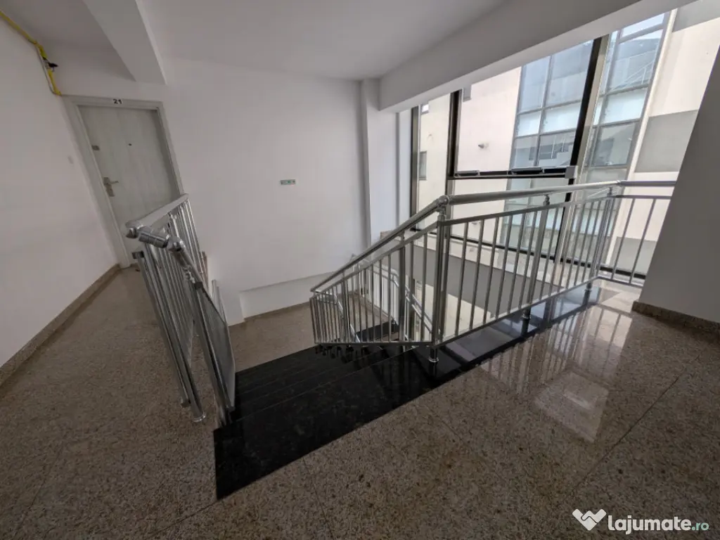 Apartament 3 camere + boxa si parcare subterana / bloc nou U 