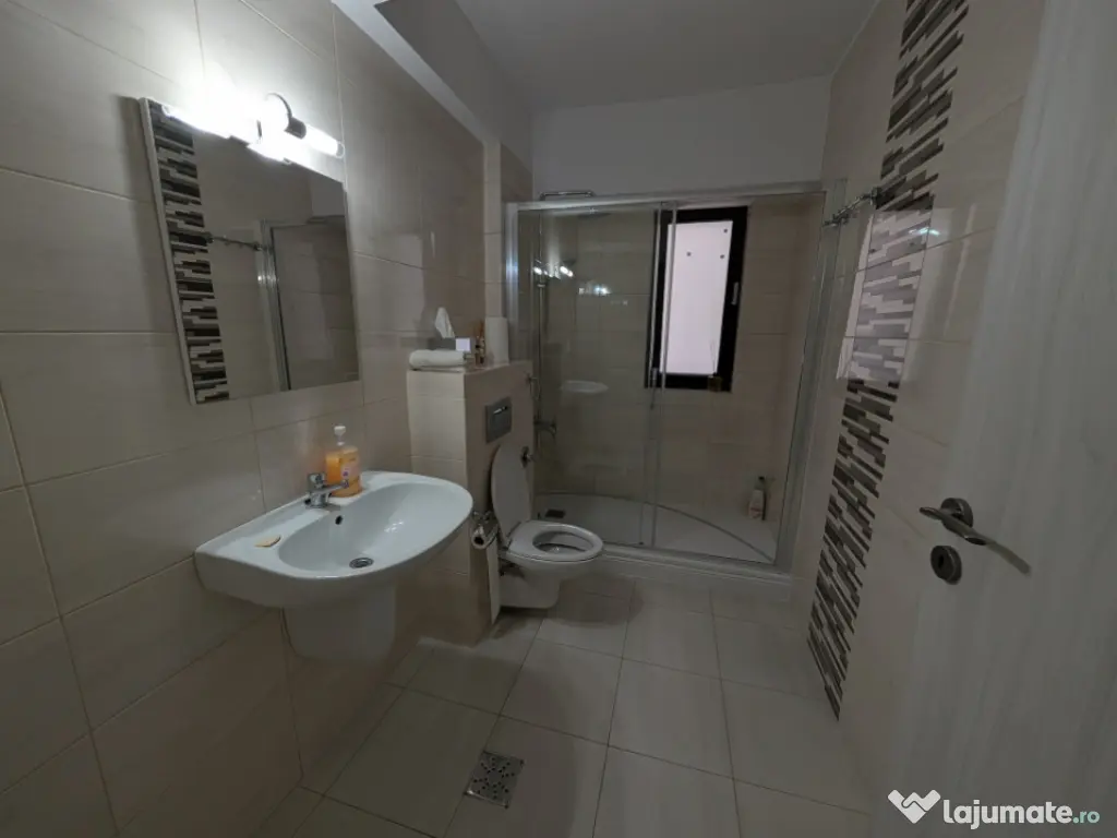 Apartament 3 camere + boxa si parcare subterana / bloc nou U 