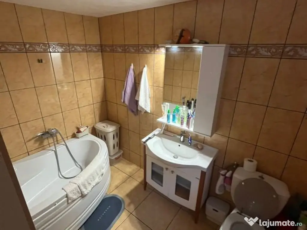 Casa 3 camere Faleza Nord 