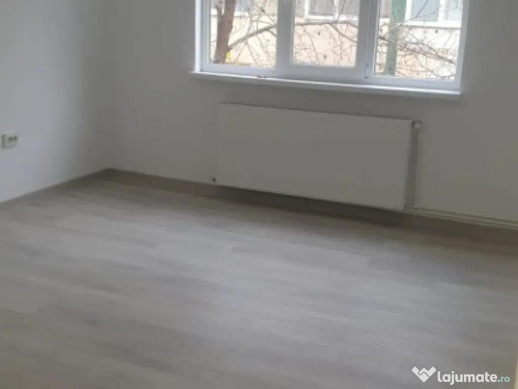 Apartament 2 camere confort 1 decomandat Hipodrom etaj 2 
