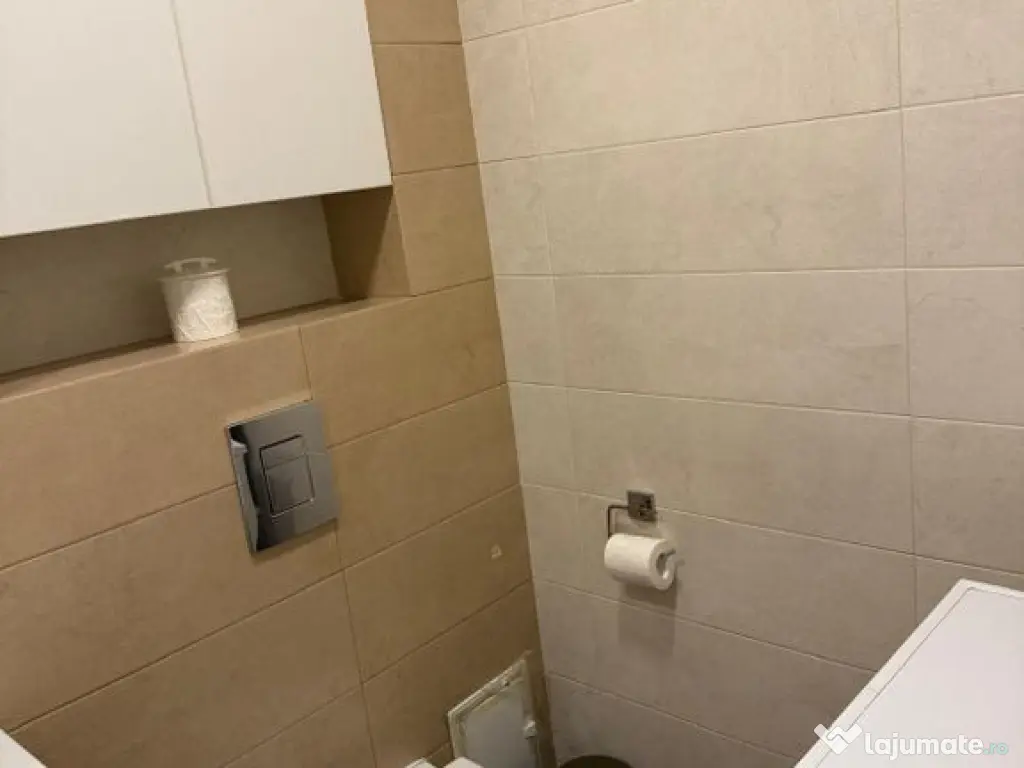 Apartament 3 camere Casa de Cultura