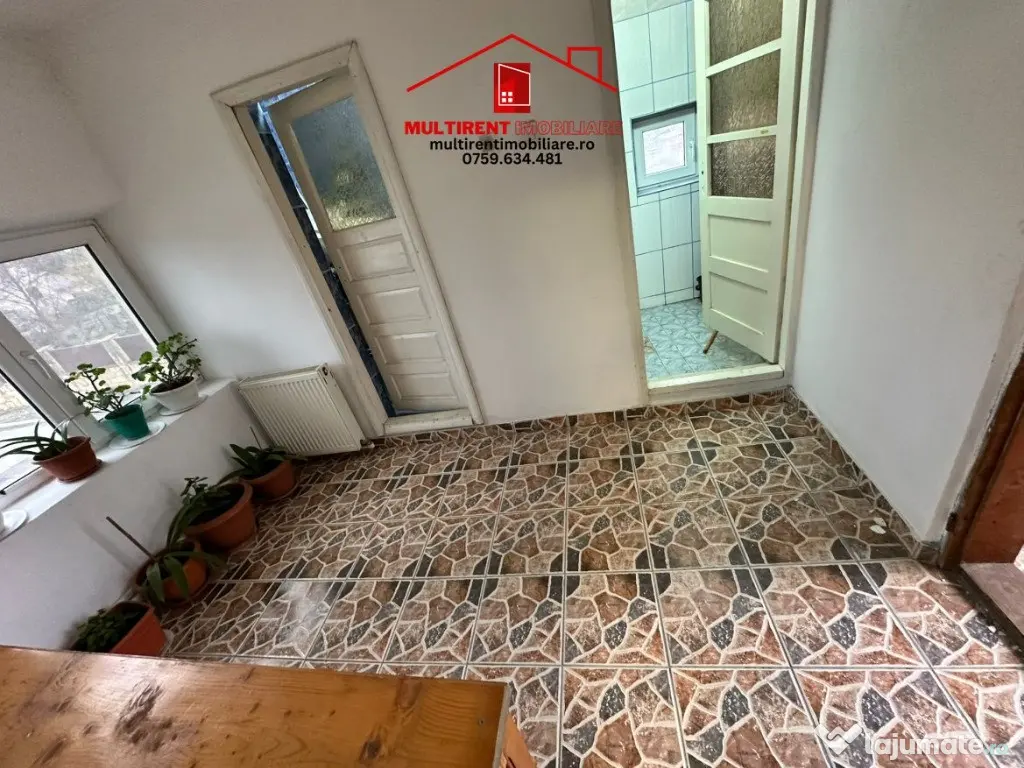 Strada Nicopol - casa de vanzare din Bca! 