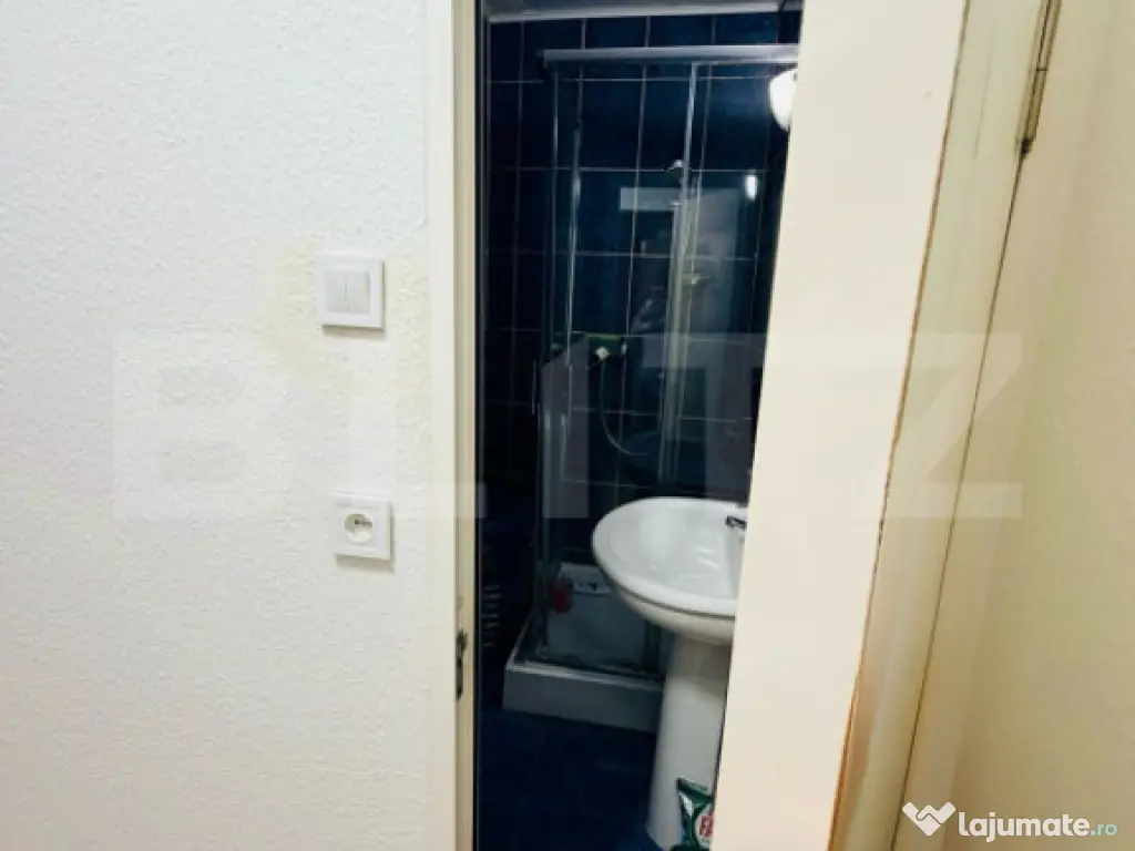 Apartament cu 3 camere, 2 bai, 2 balcoane, 2 locuri de parca