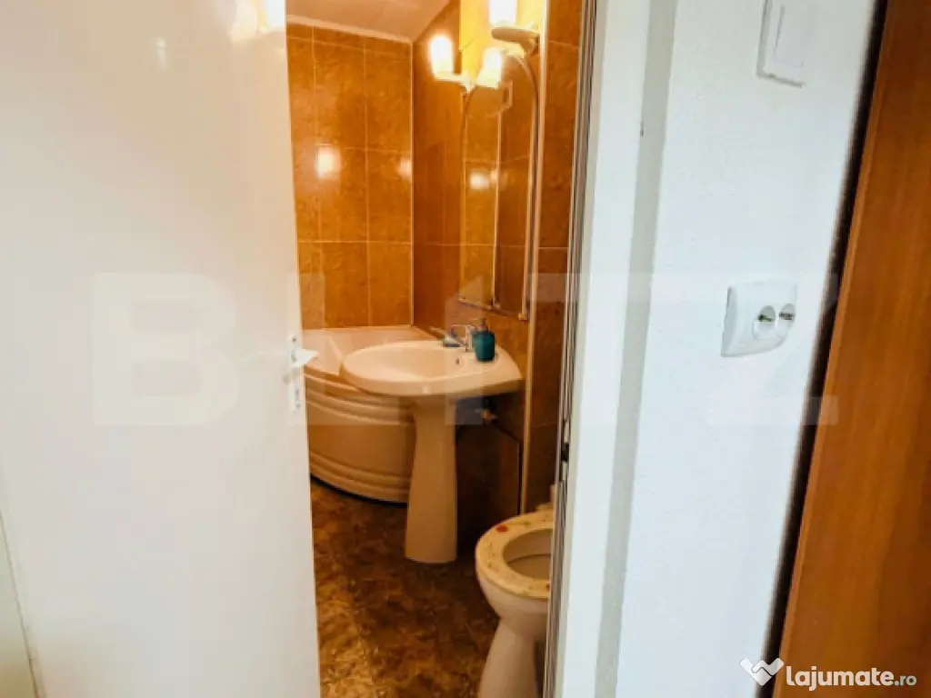 Apartament cu 3 camere, 2 bai, 2 balcoane, 2 locuri de parca