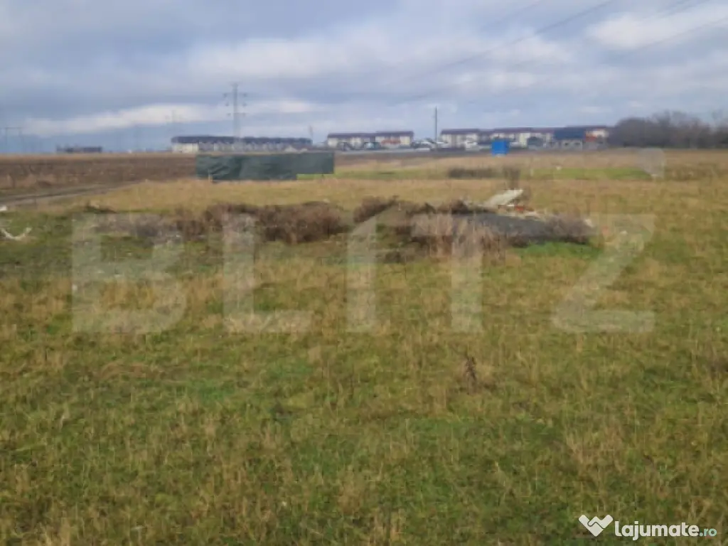 Teren intravilan Sanpetru - ideal c-tie casa- 500 mp