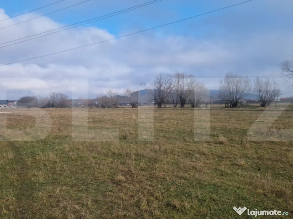 Teren intravilan Sanpetru - ideal c-tie casa- 500 mp