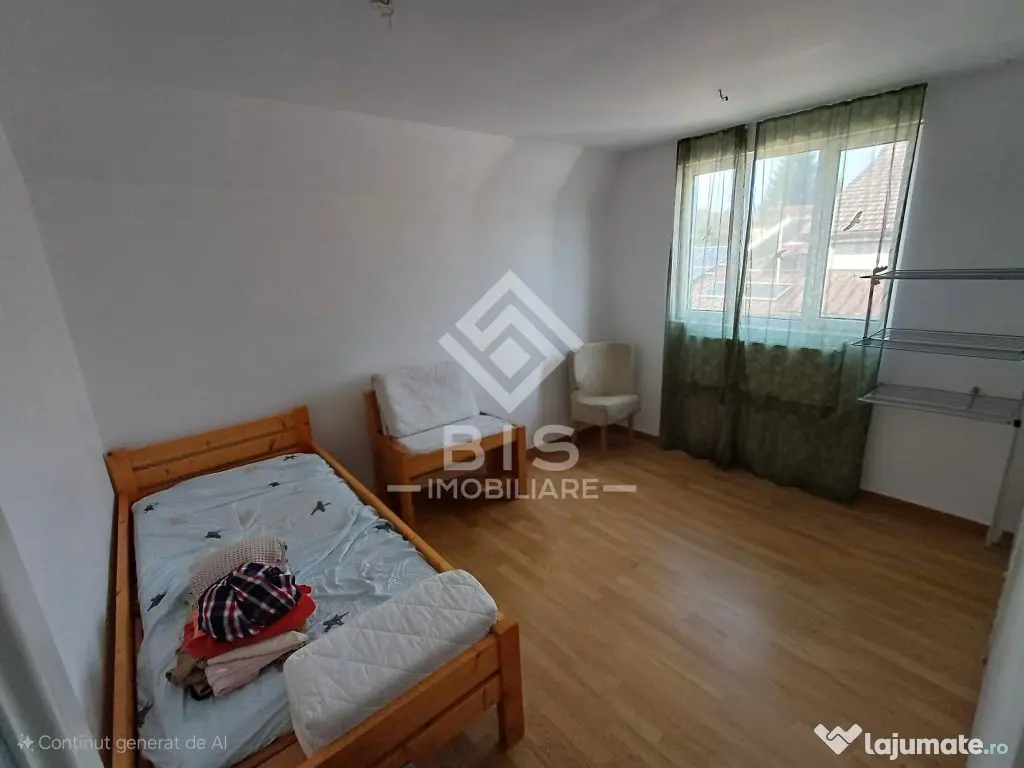 Casa 5 camere, D+P+1, Zona Nord