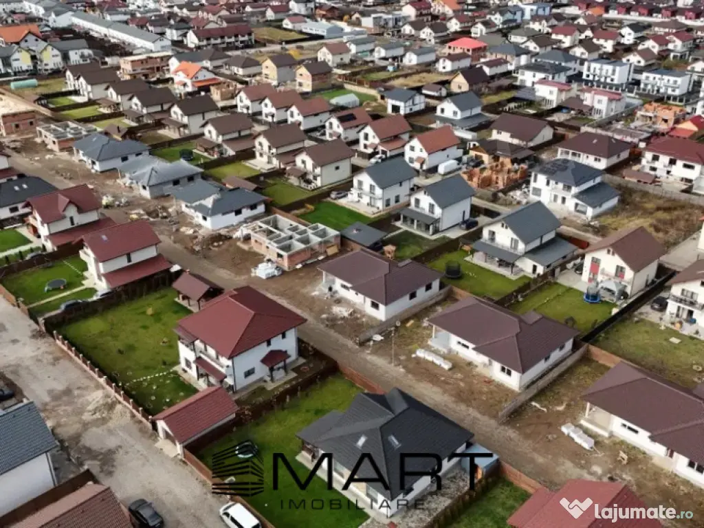 Casă Individuală modernă – 3 Dormitoare, Pod Mansardabi 