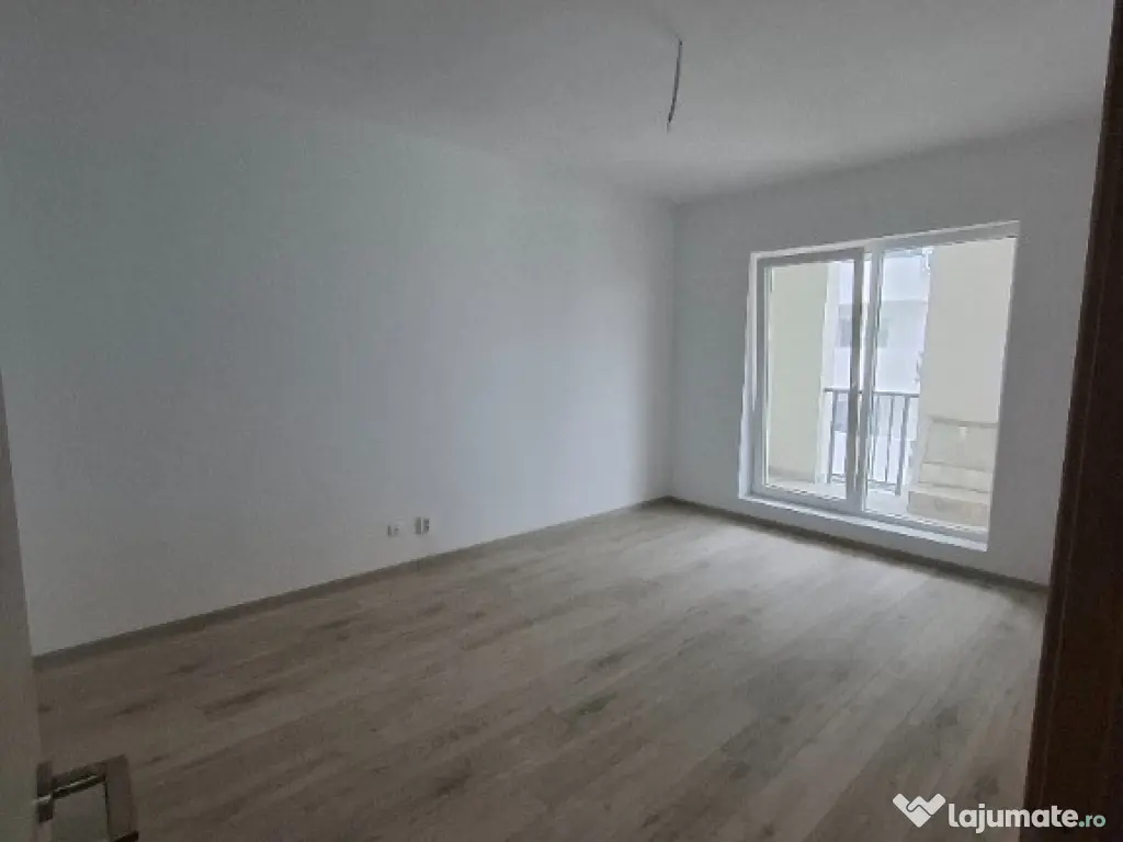 Apartament 3 camere Drumul Gura Putnei