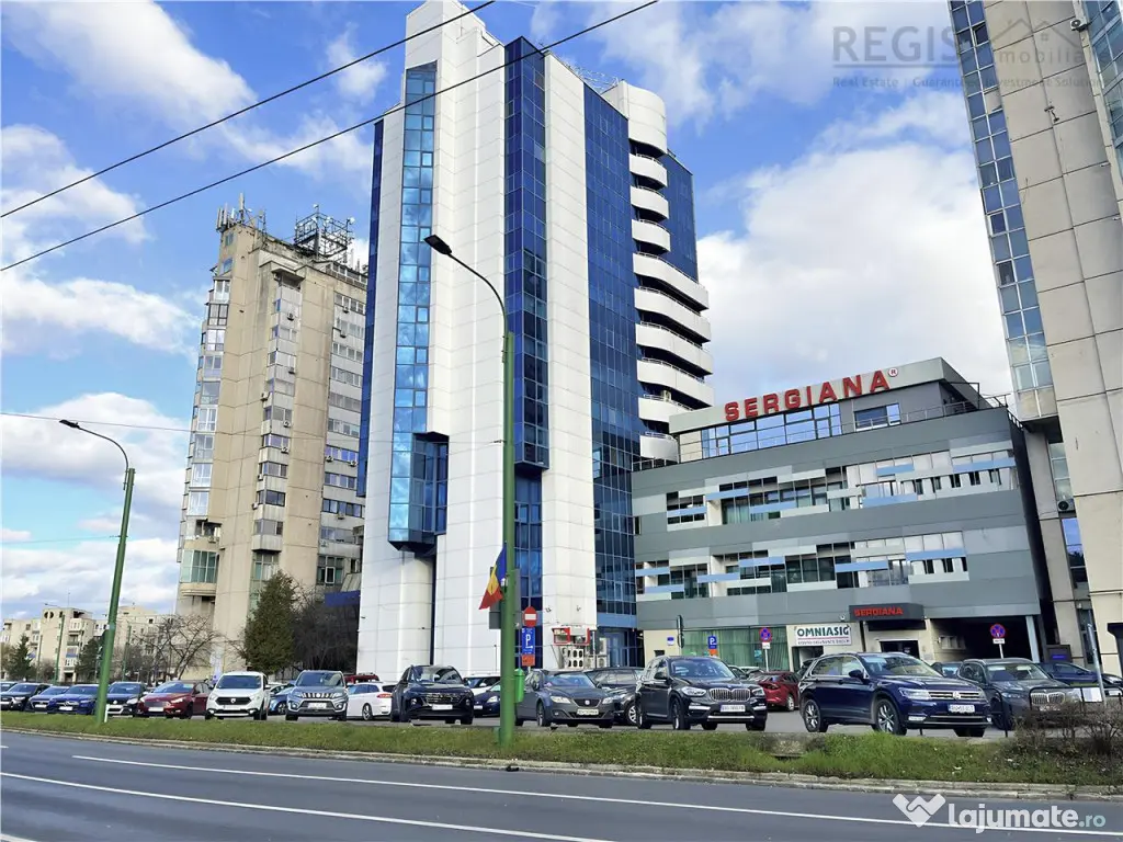 Etaje Renovate in Centrul Civic pentru Birouri de Inchiriat 