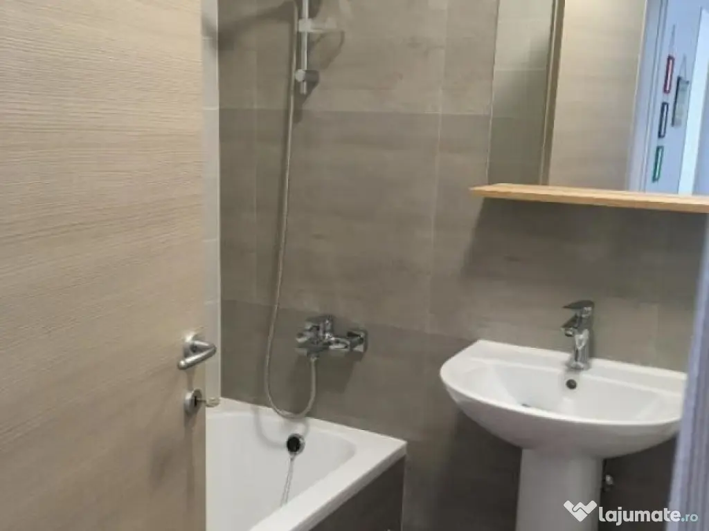 Garsoniera zona Sebastian